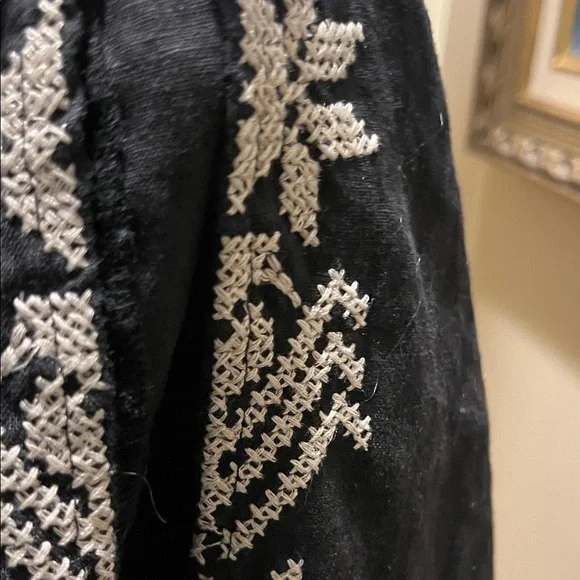 Johnny Was Black Embroidered pants - Picture 5 of 6